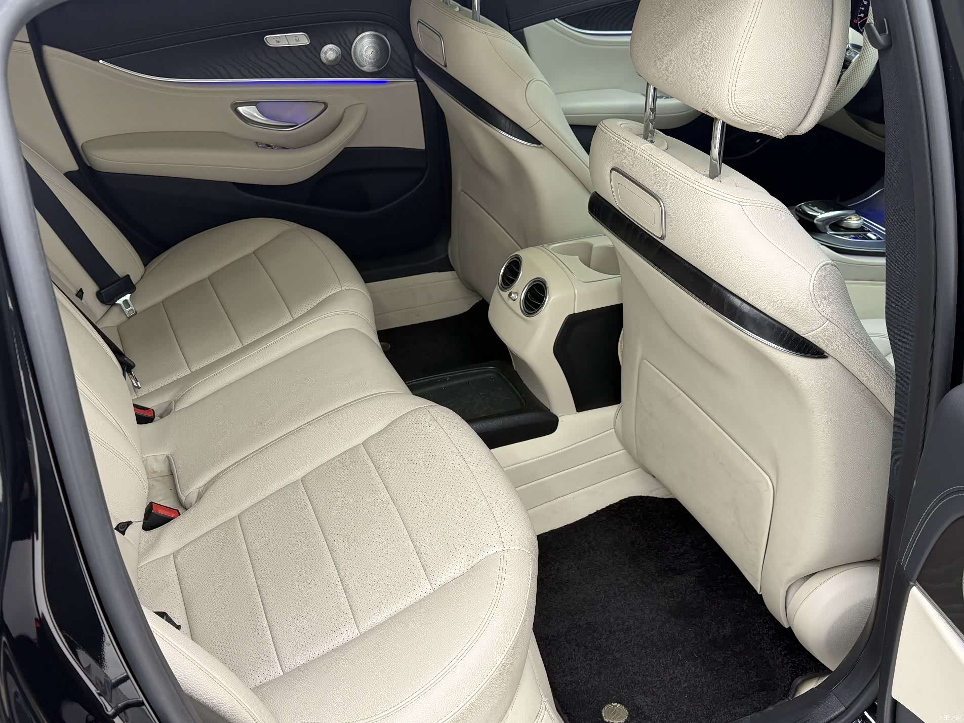 Mercedes-Benz E-Class, 2017 16