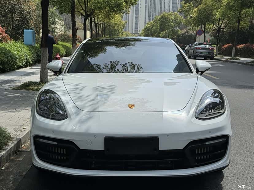 Porsche Panamera, 2021 2