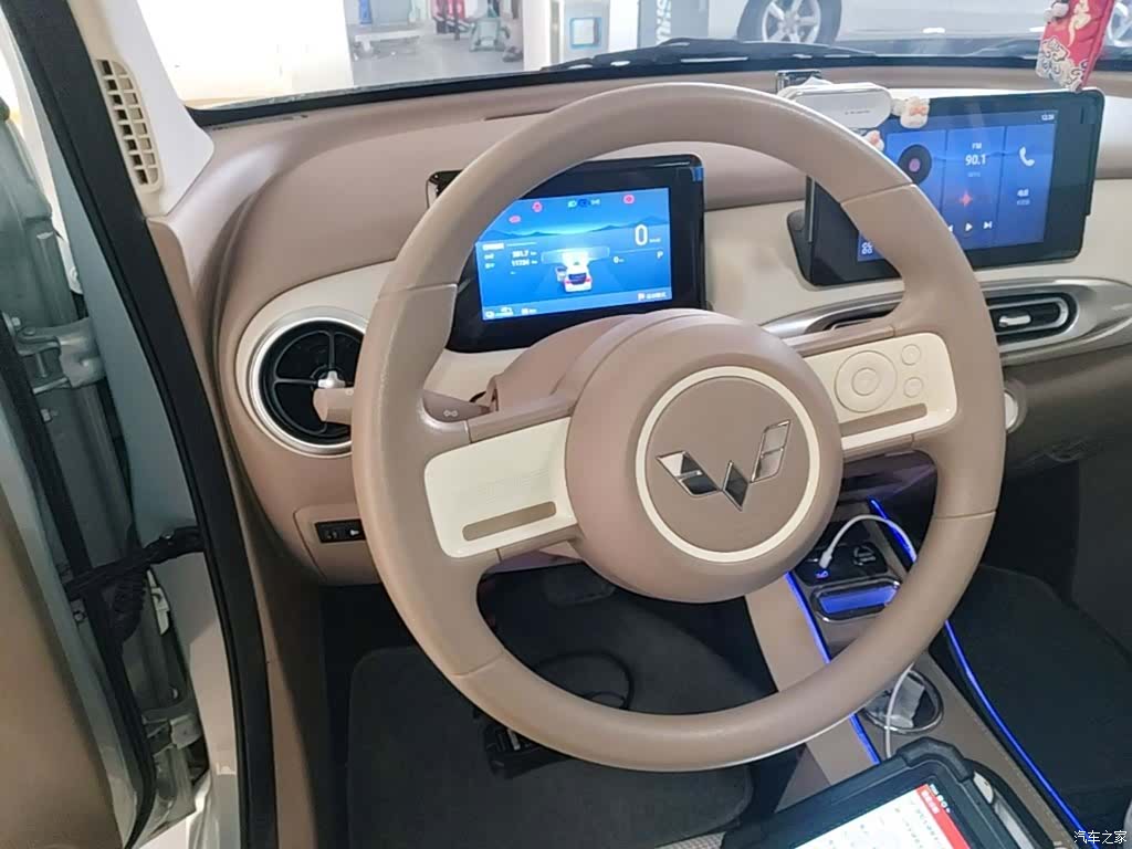 Wuling MINIEV, 2025 7