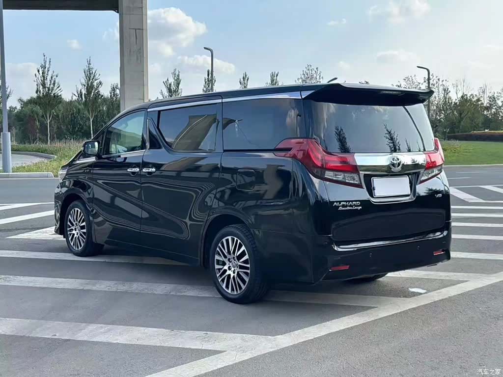 Toyota Alphard, 2017 14