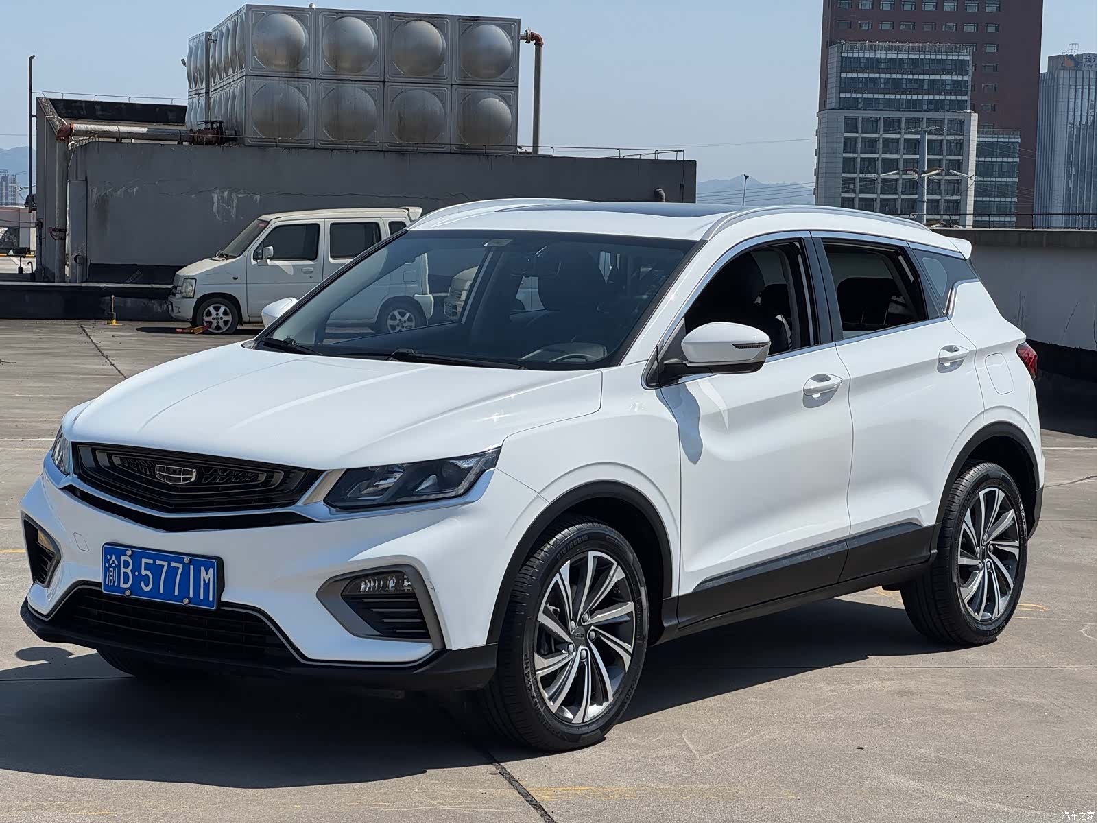 Geely Coolray, 2020 1