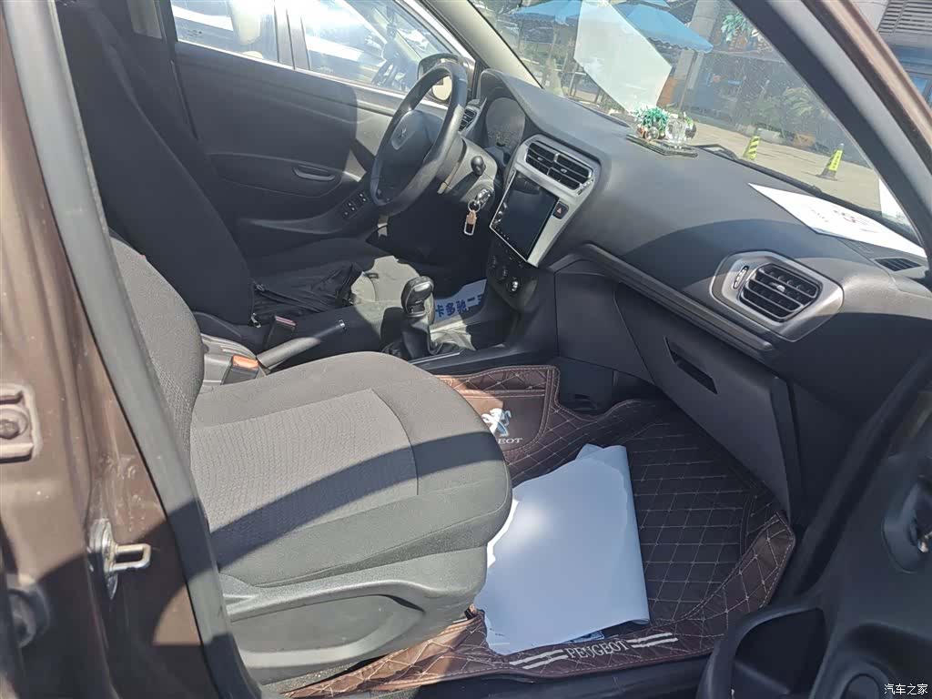 Peugeot 301, 2017 25