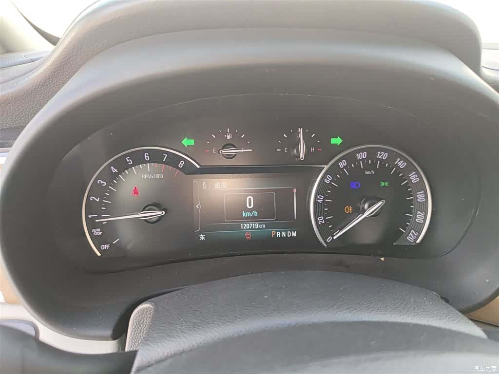 Buick GL8, 2020 12