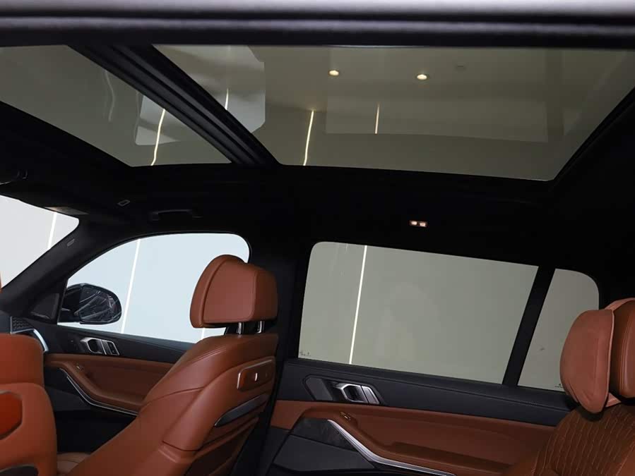 BMW X7 2024, фото 27