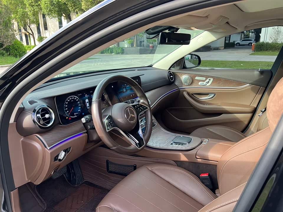 Mercedes-Benz E-class Mercedes-Benz E-class