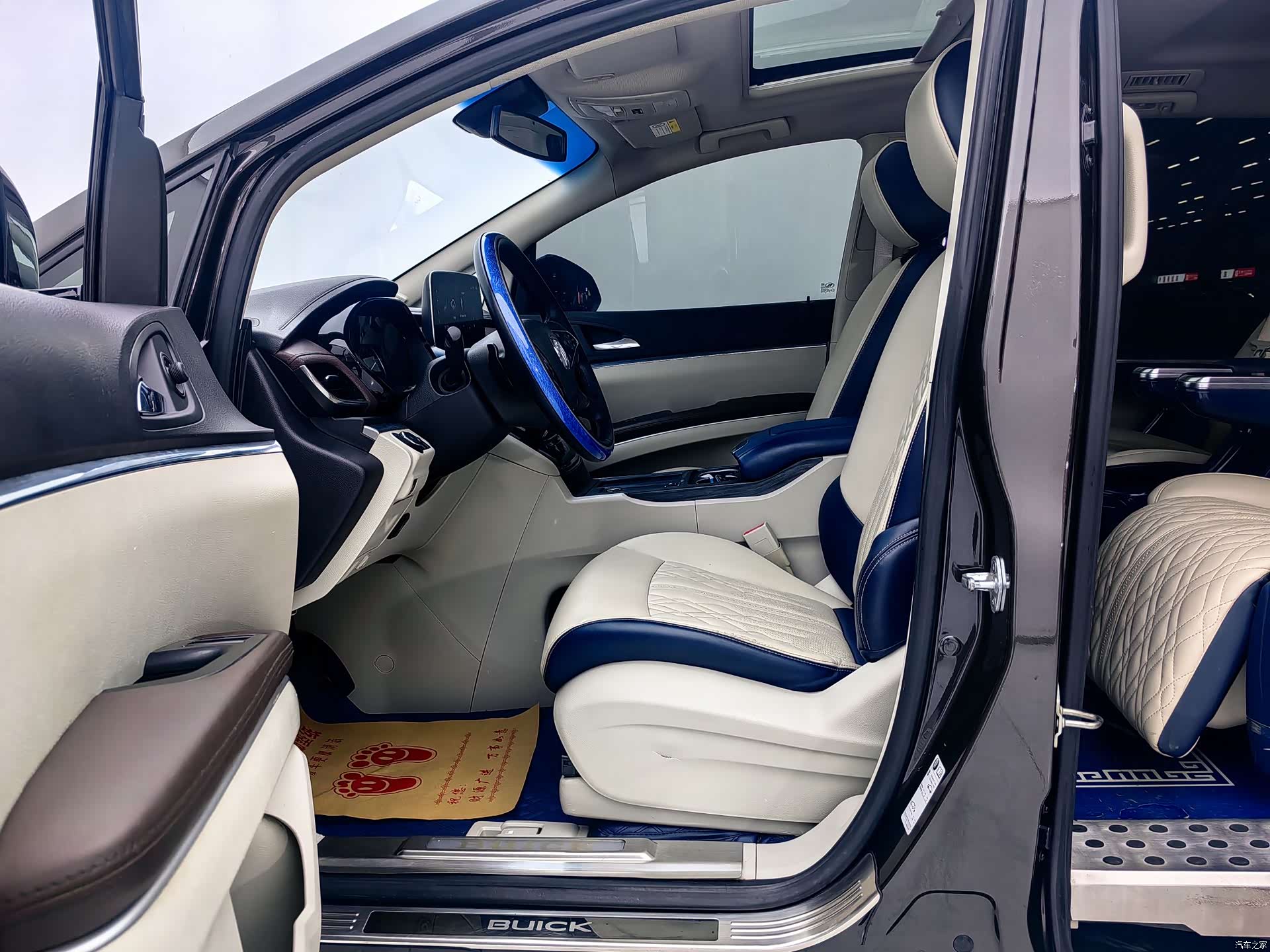Buick GL8, 2021 4