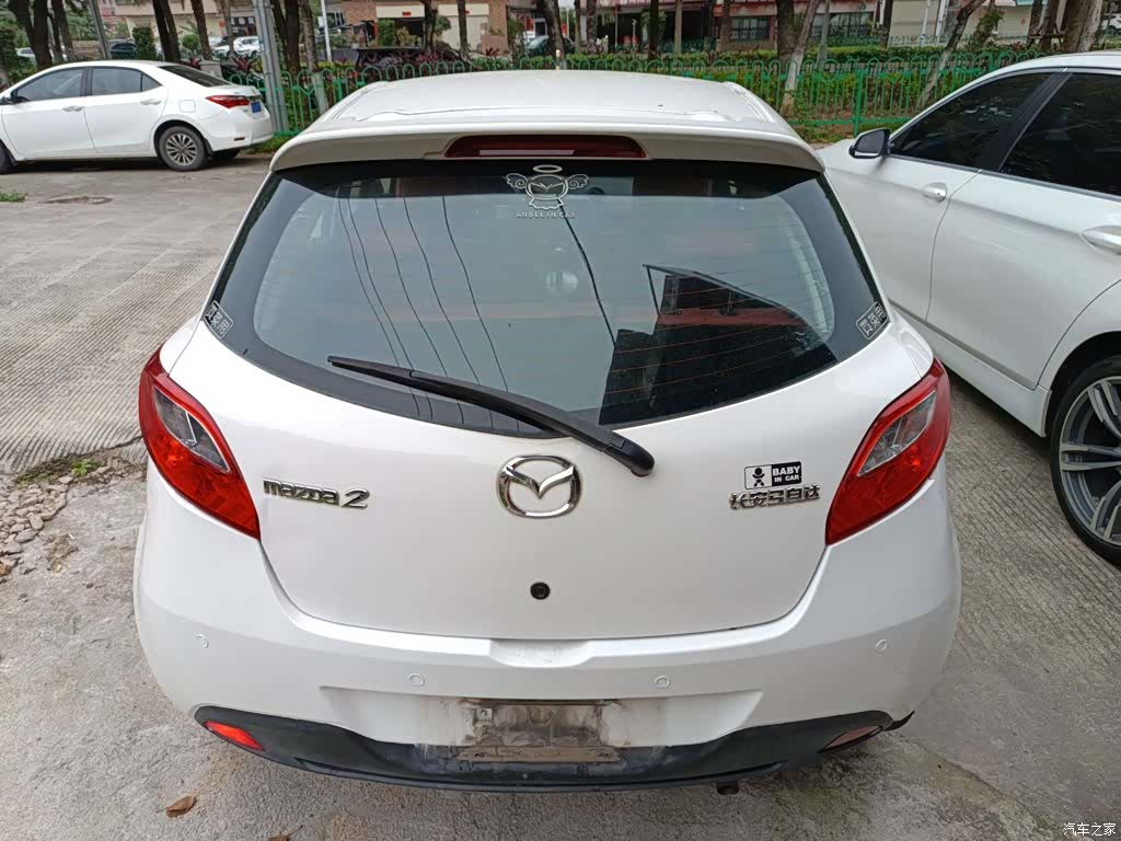 Mazda 2, 2014 6