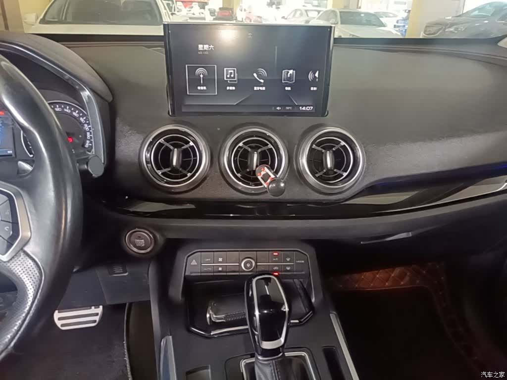 WEY VV5, 2018 13