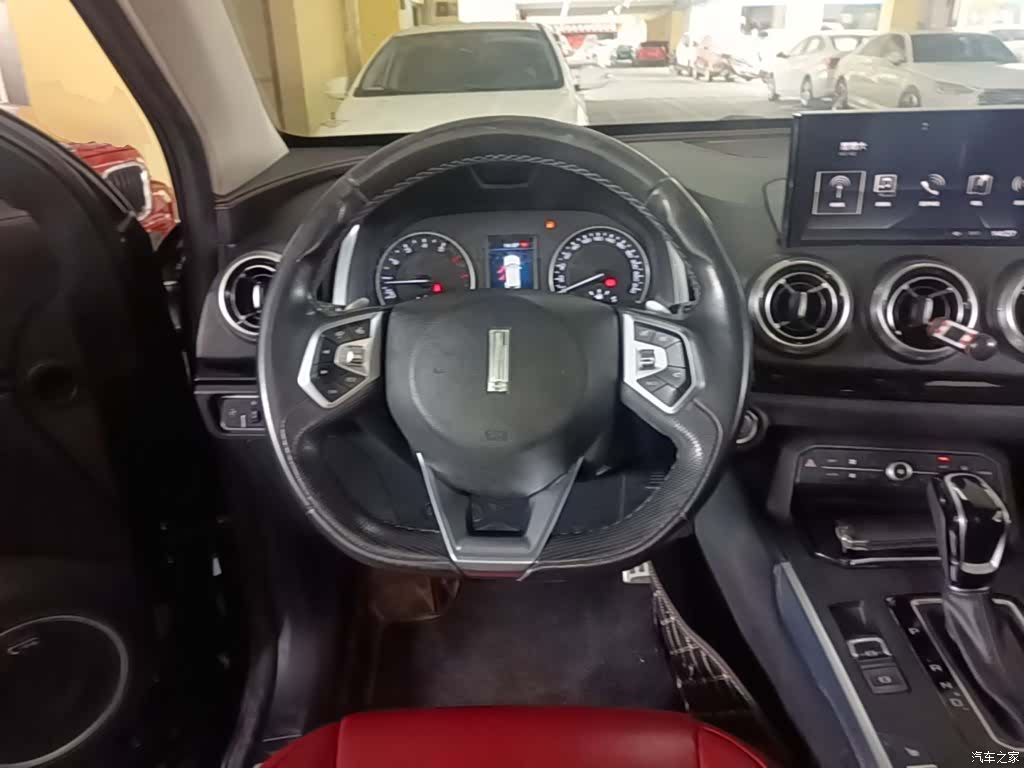 WEY VV5, 2018 11