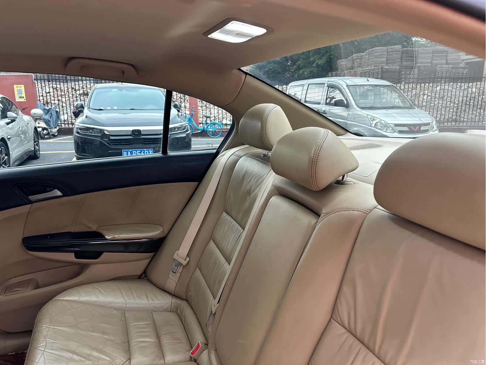 Honda Accord, 2012 17