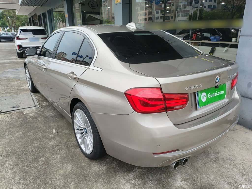 BMW 3 Series, 2018 все фото