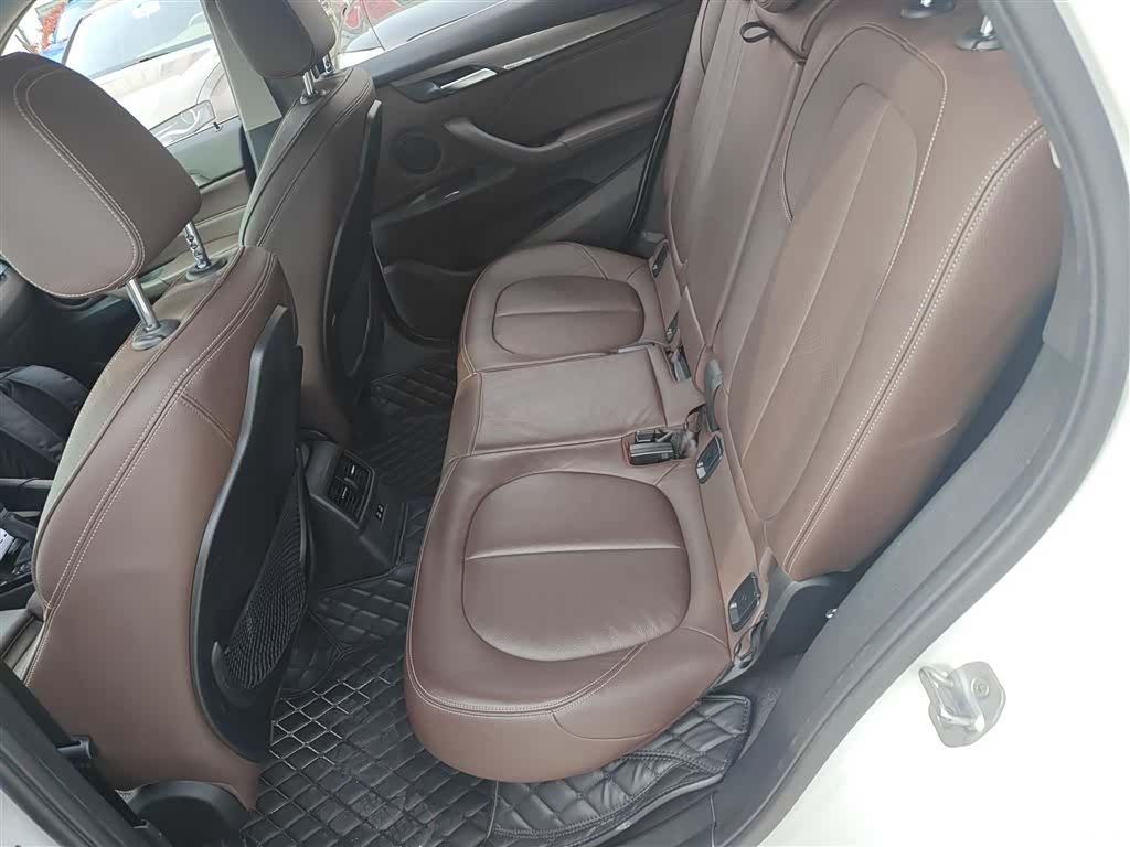 BMW X1, 2019 10