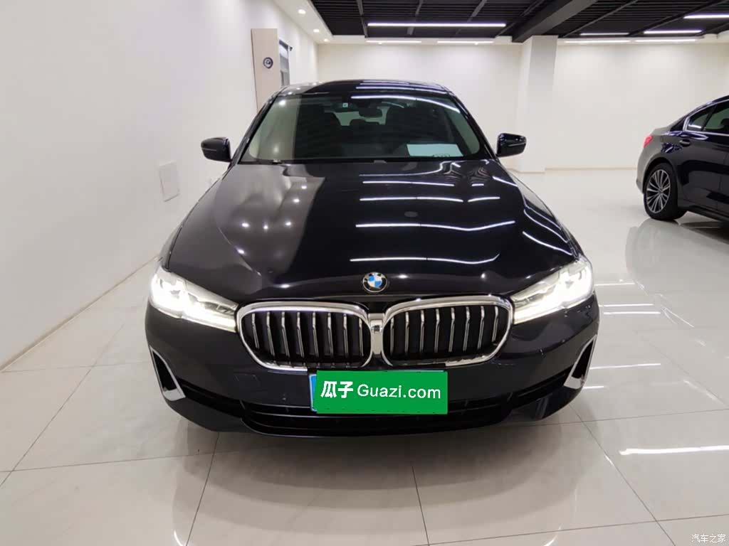 BMW 5 Series, 2021 3