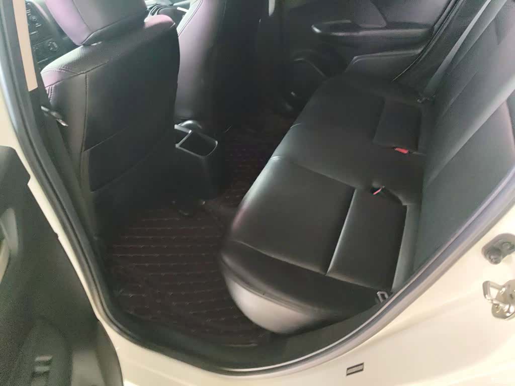 Honda Fit, 2017 13