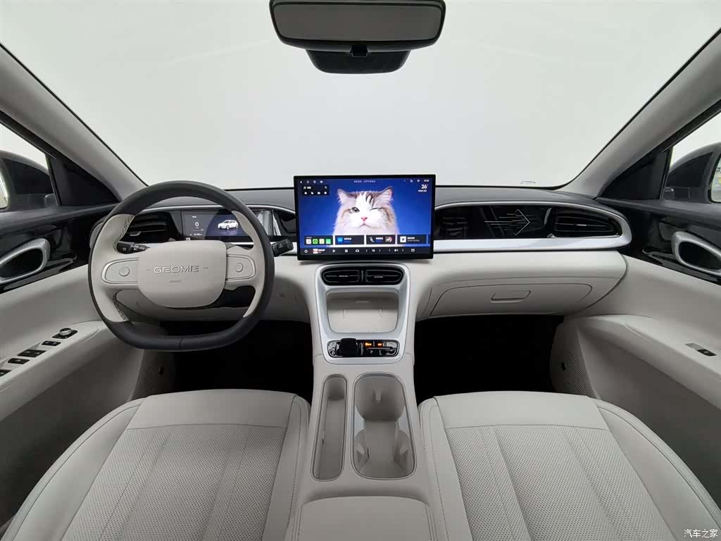 Geely Xingyuan, 2025 все фото