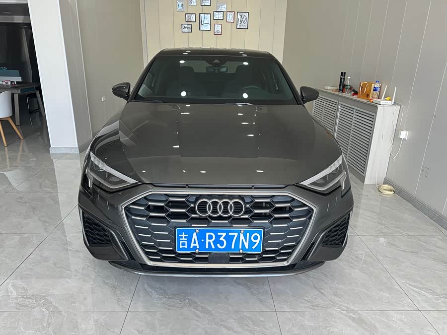 Audi A3 2023, фото 2