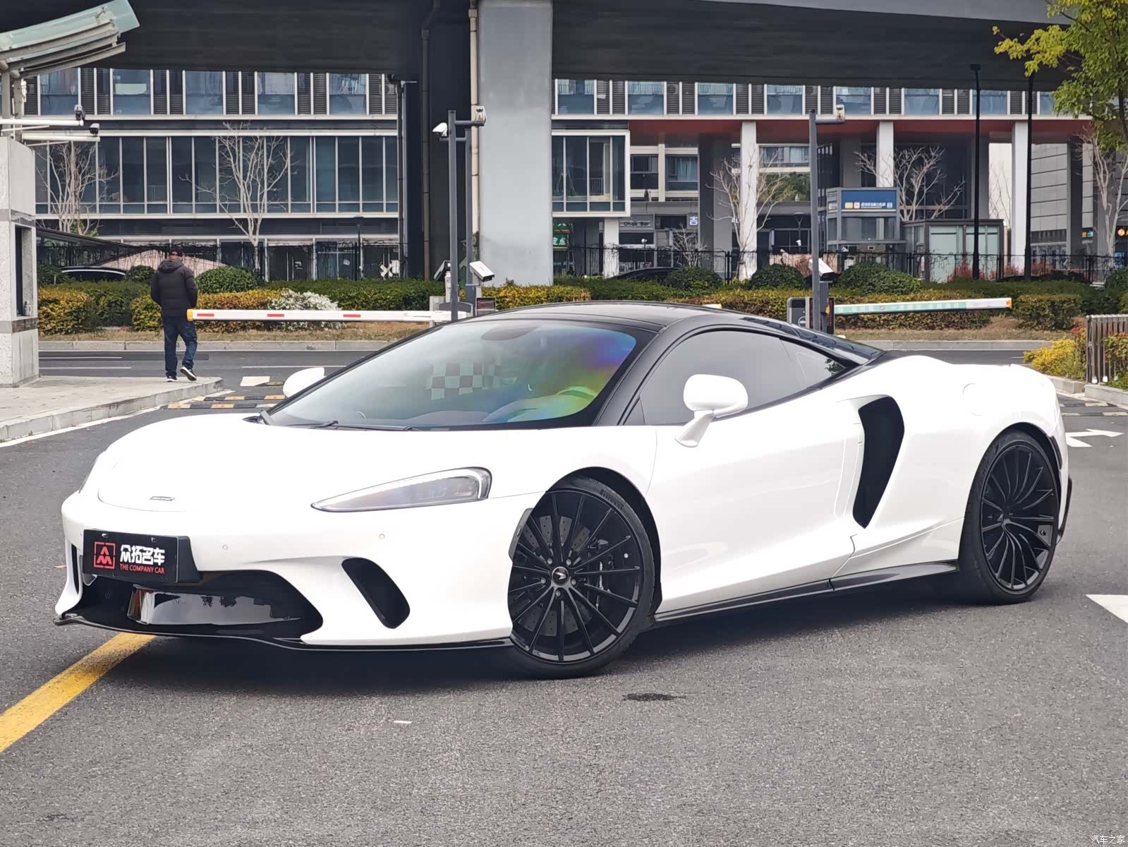 McLaren GT, 2022 2