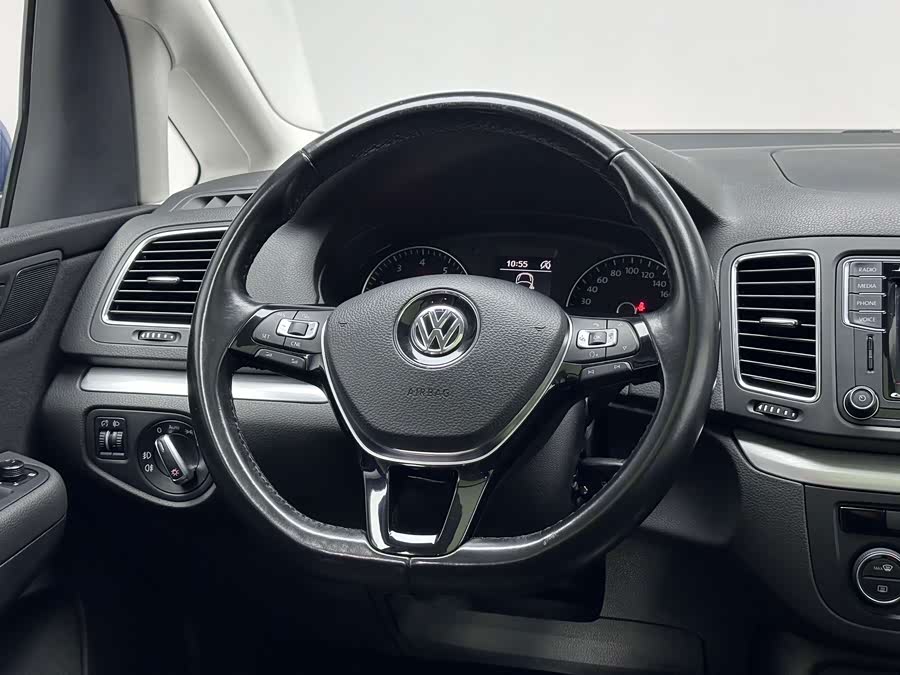 Volkswagen Sharan 2017, фото 14