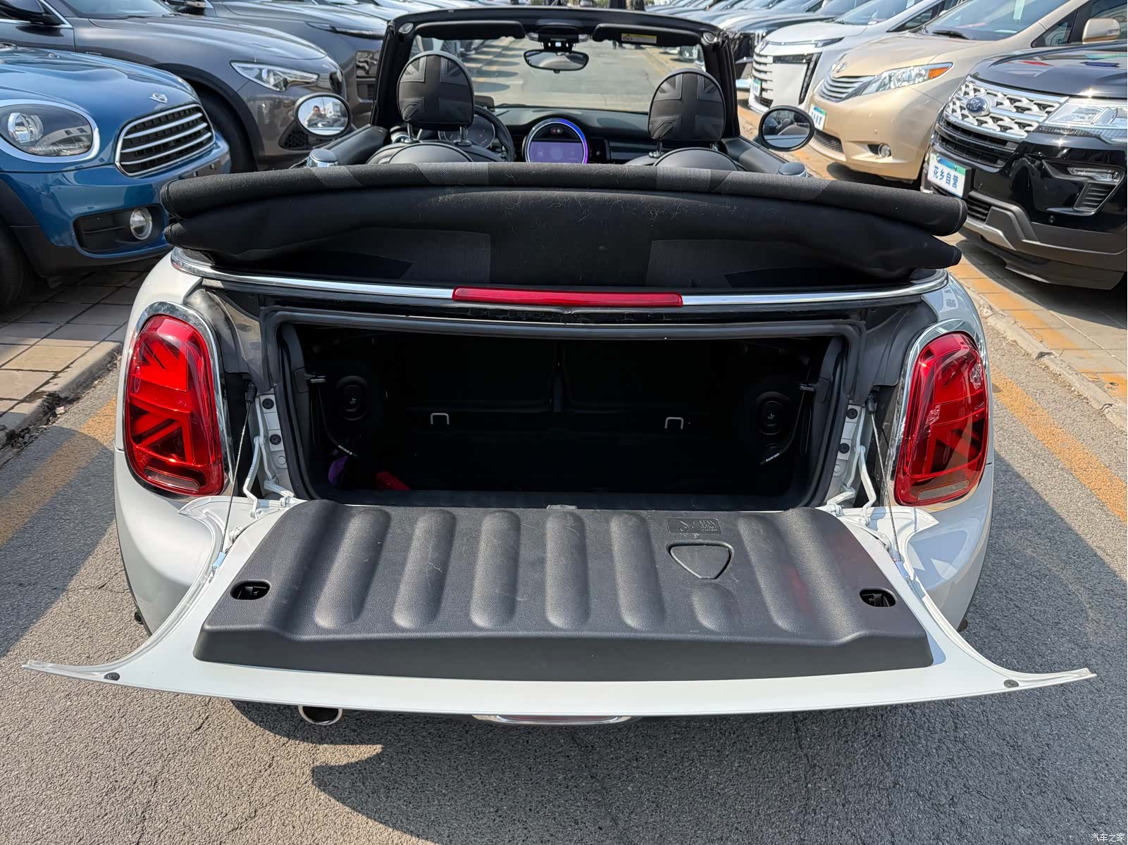 Mini Cooper, 2019 13