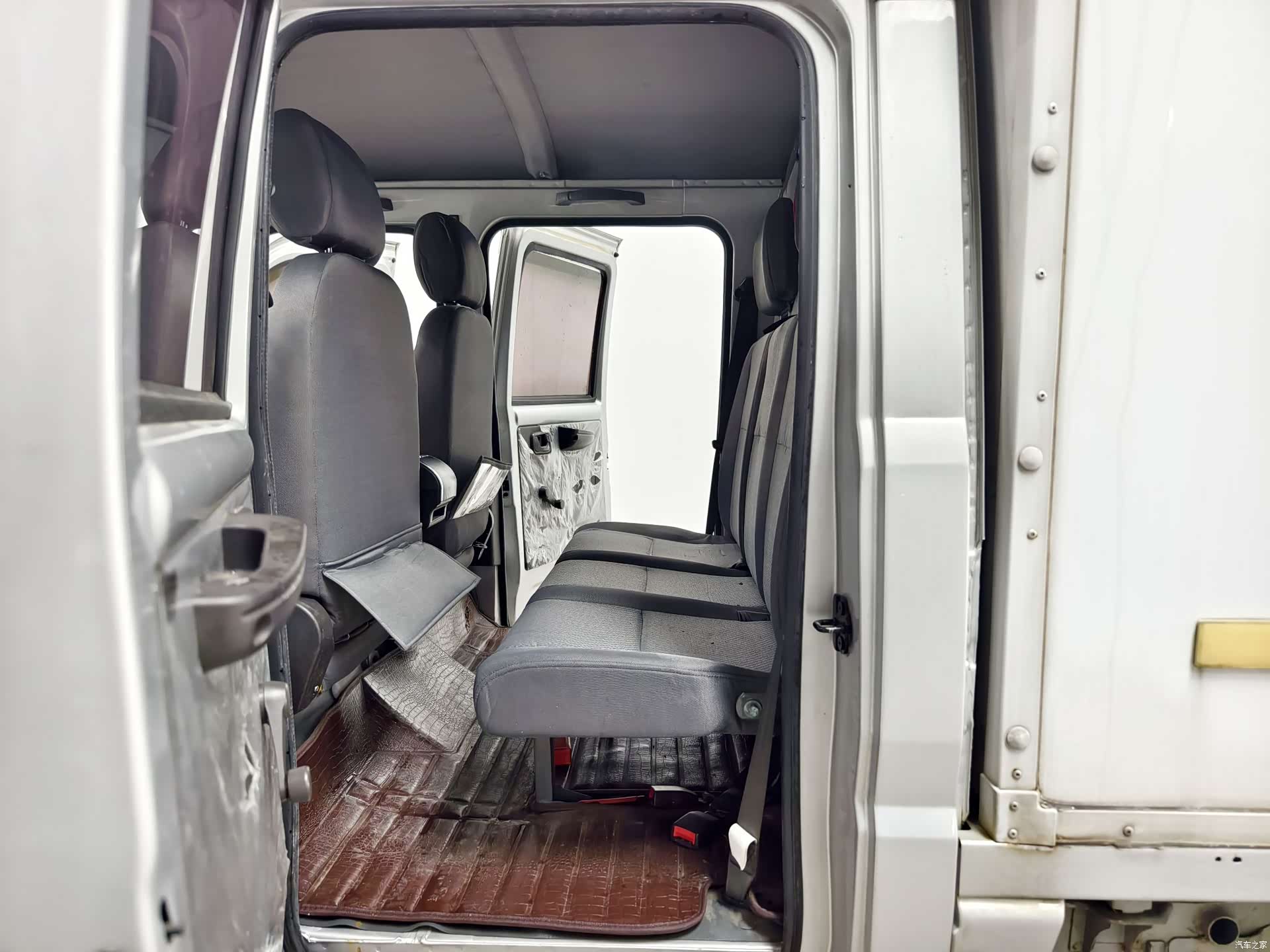 Wuling L3C, 2018 11