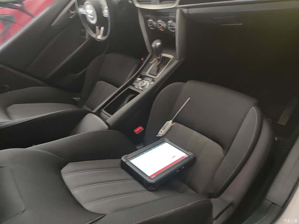 Mazda CX-4, 2019 25