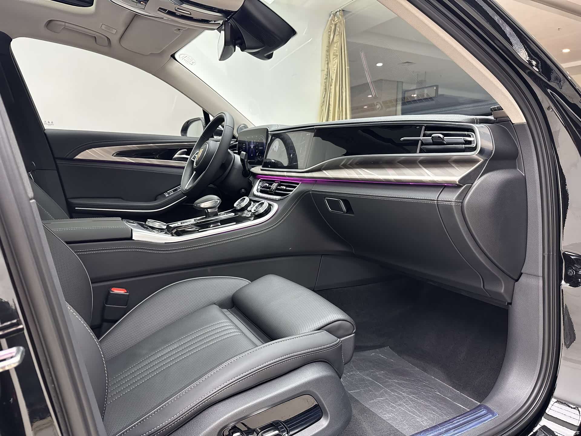 Hongqi H9, 2021 7