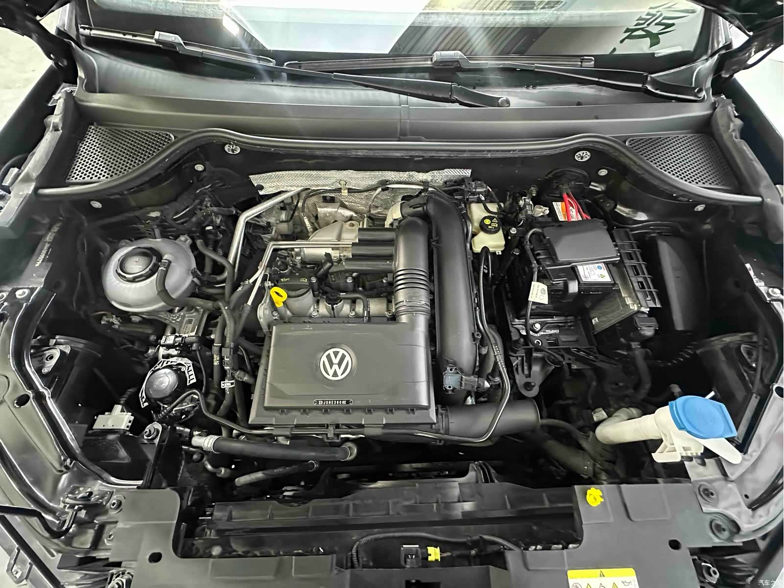 Volkswagen VS7, 2022 23