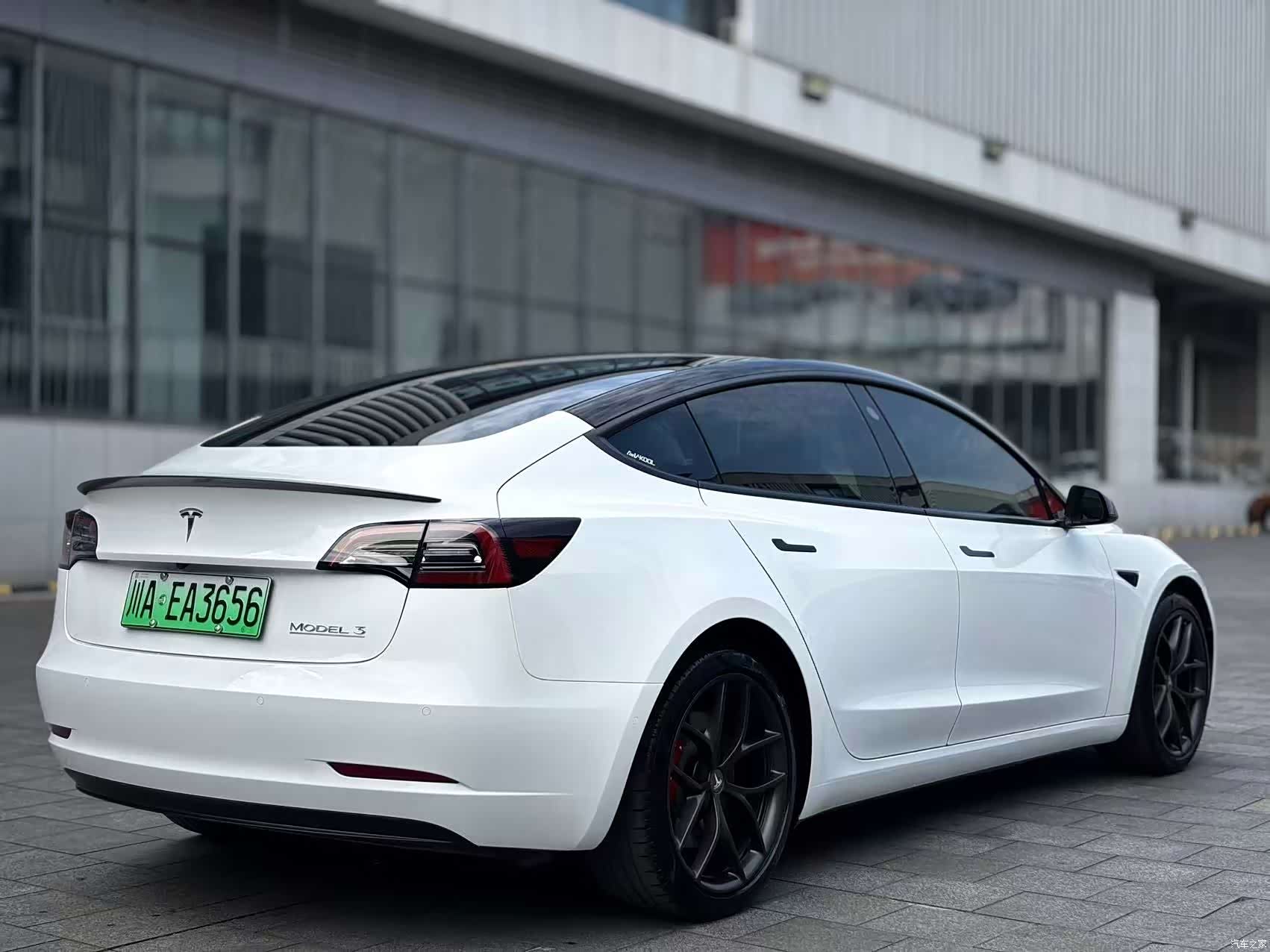 Tesla Model 3, 2021 9