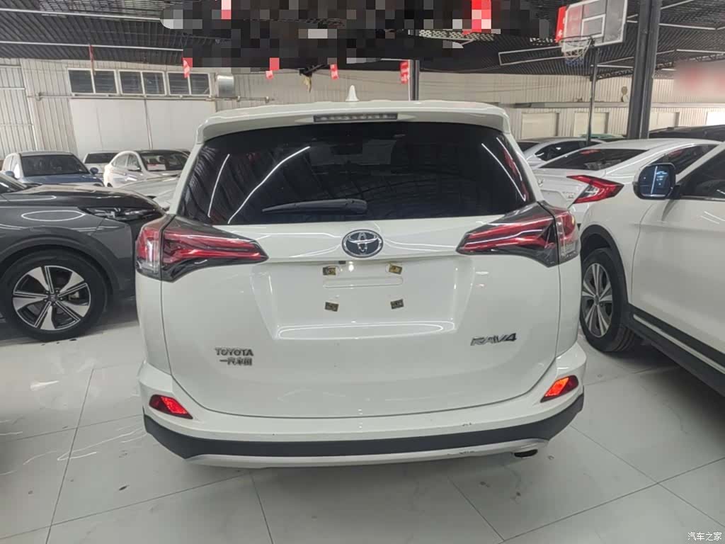 Toyota RAV4, 2019 6