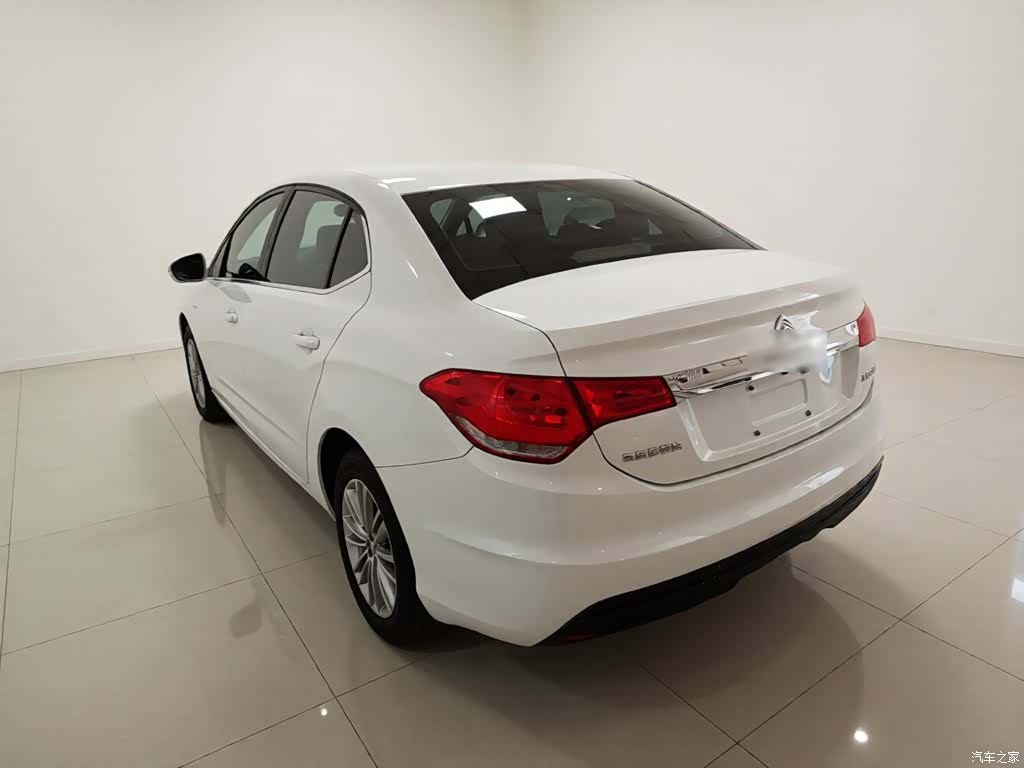 Citroen C4, 2016 все фото