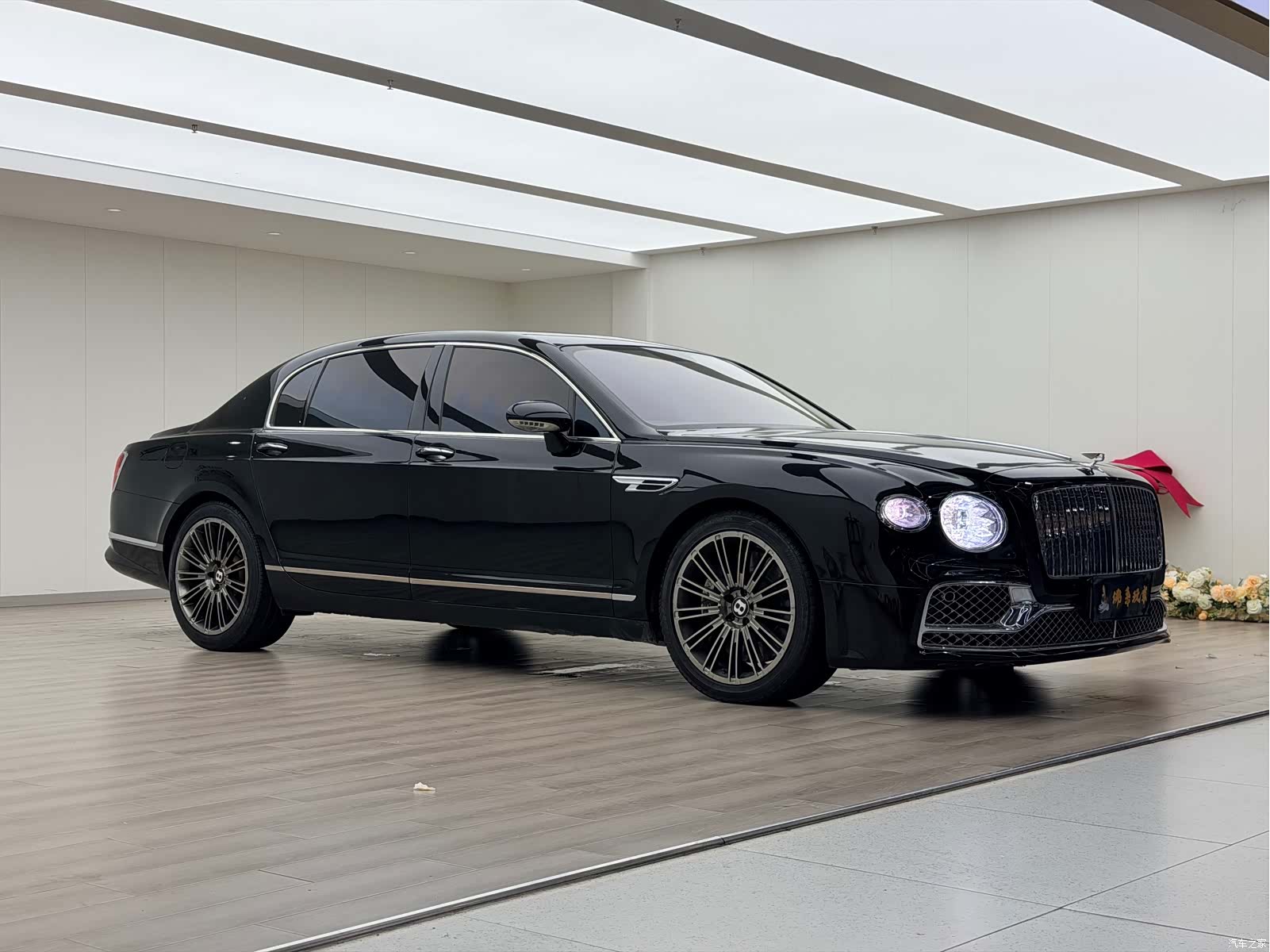 Bentley Flying Spur, 2007 3