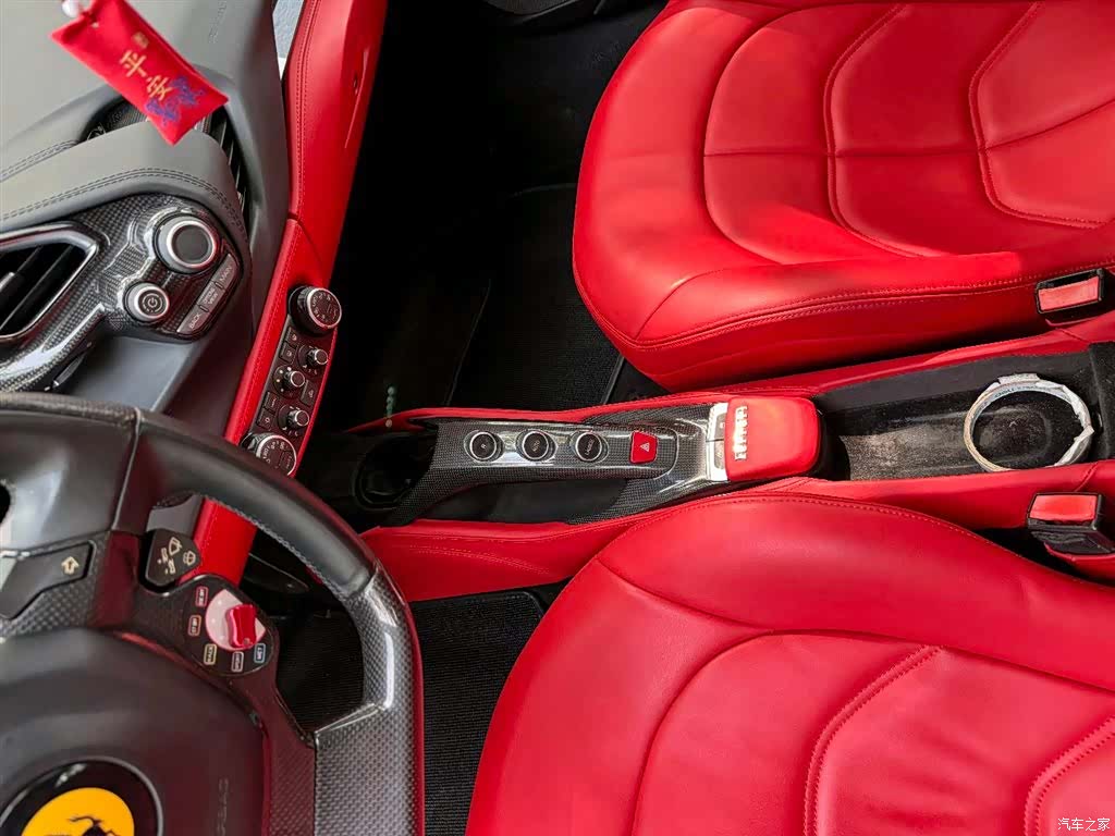 Ferrari 488, 2018 7