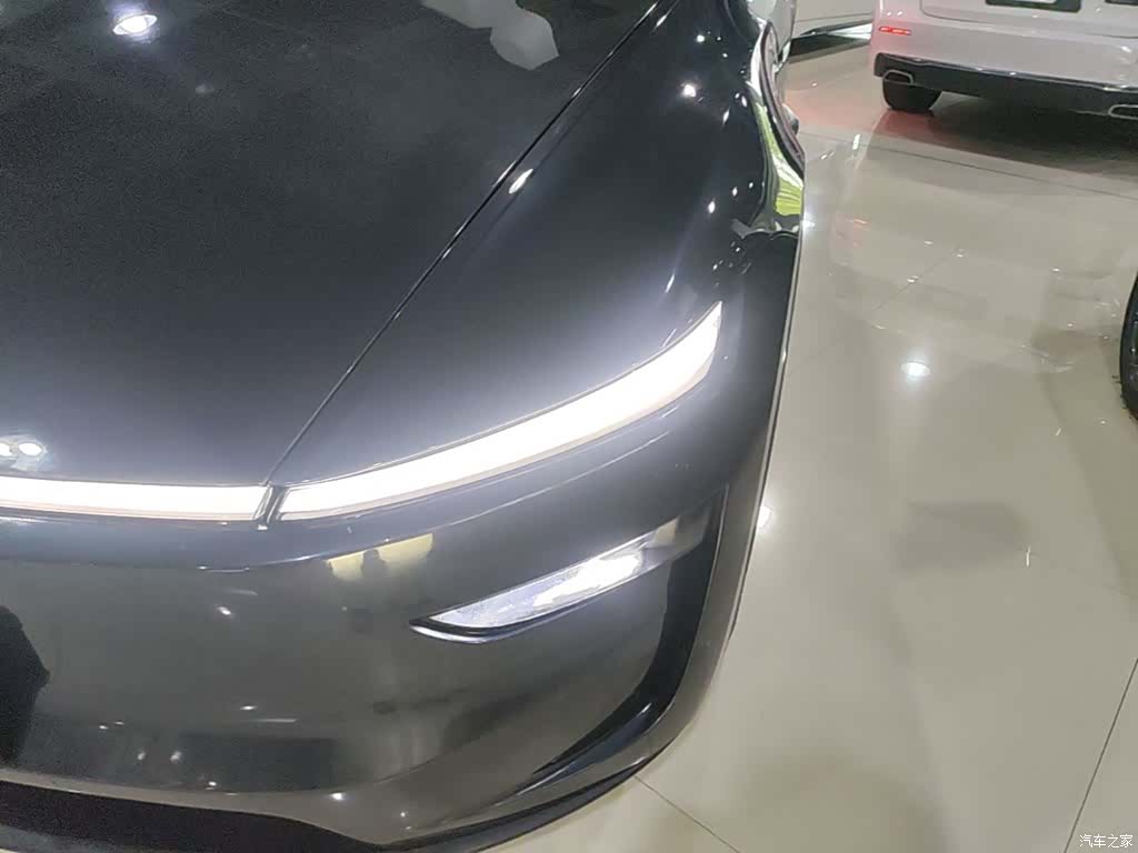 Tesla Model Y, 2025 24