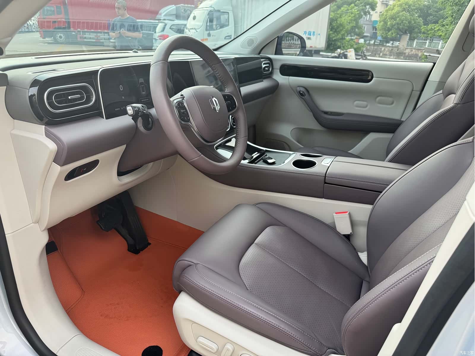 Leapmotor C11, 2023 20