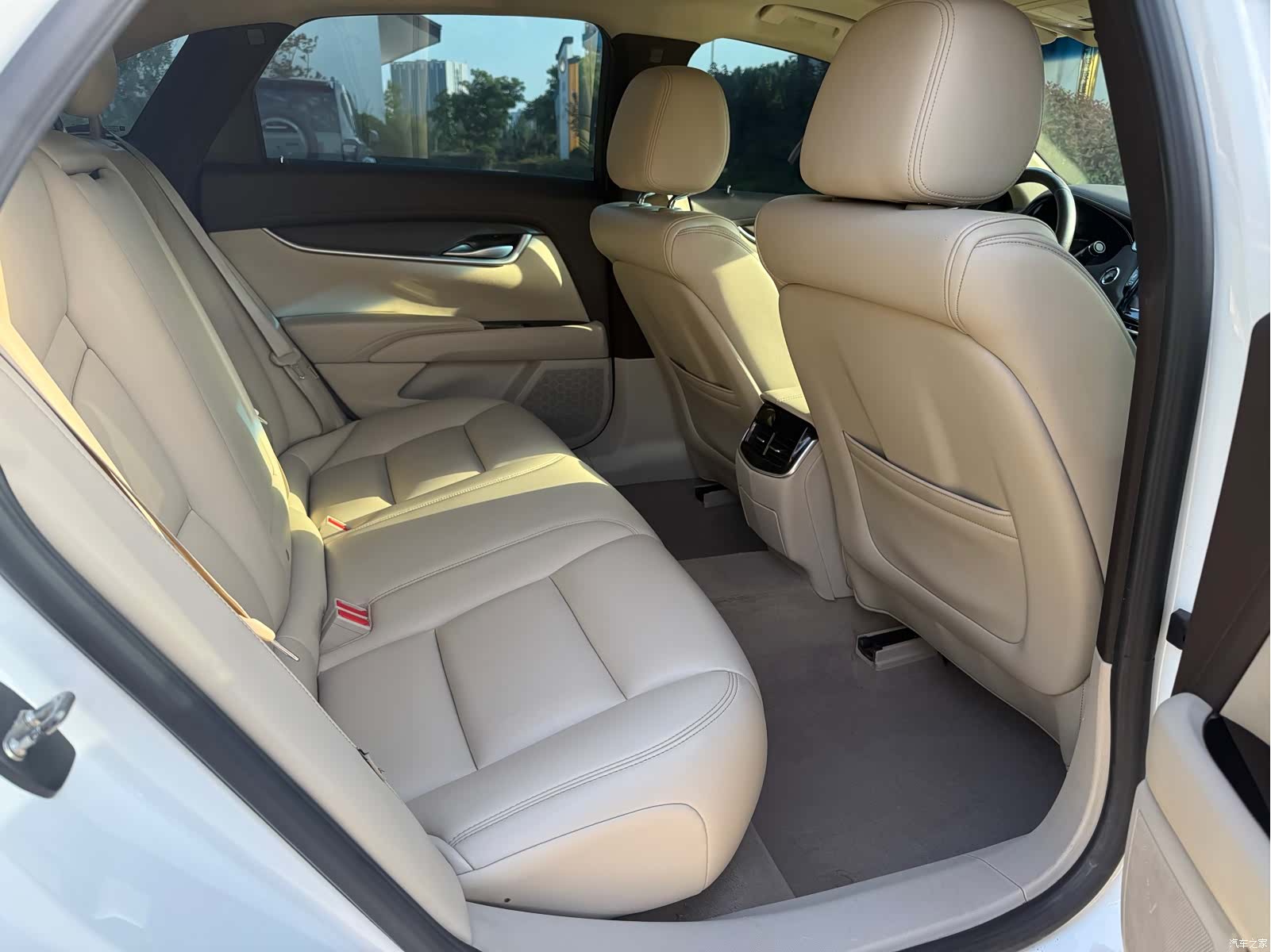 Cadillac XTS, 2017 12