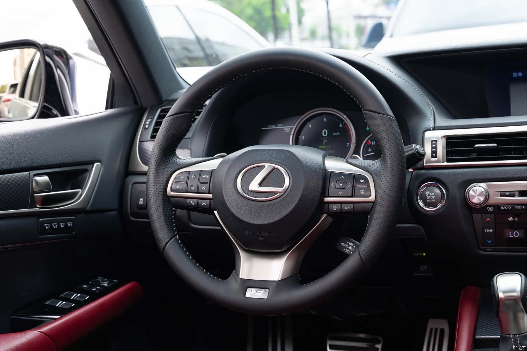 Lexus GS, 2019 13