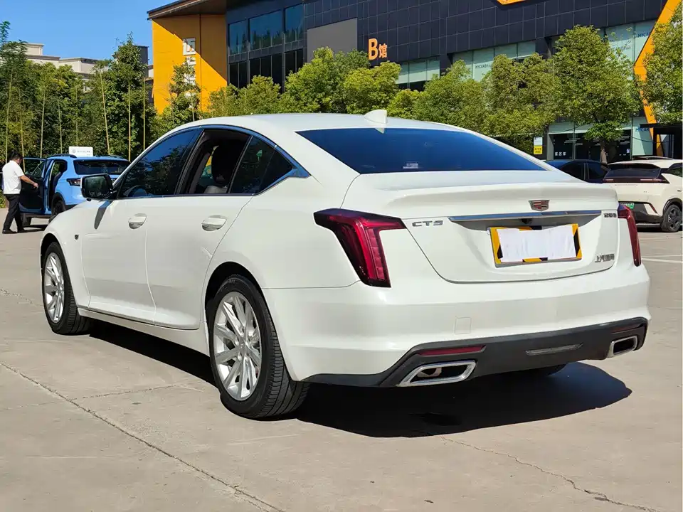 Cadillac CT5