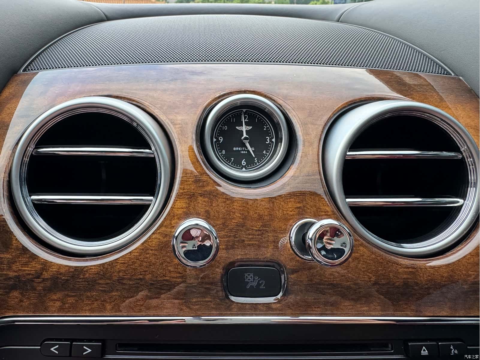 Bentley Continental GT, 2018 9