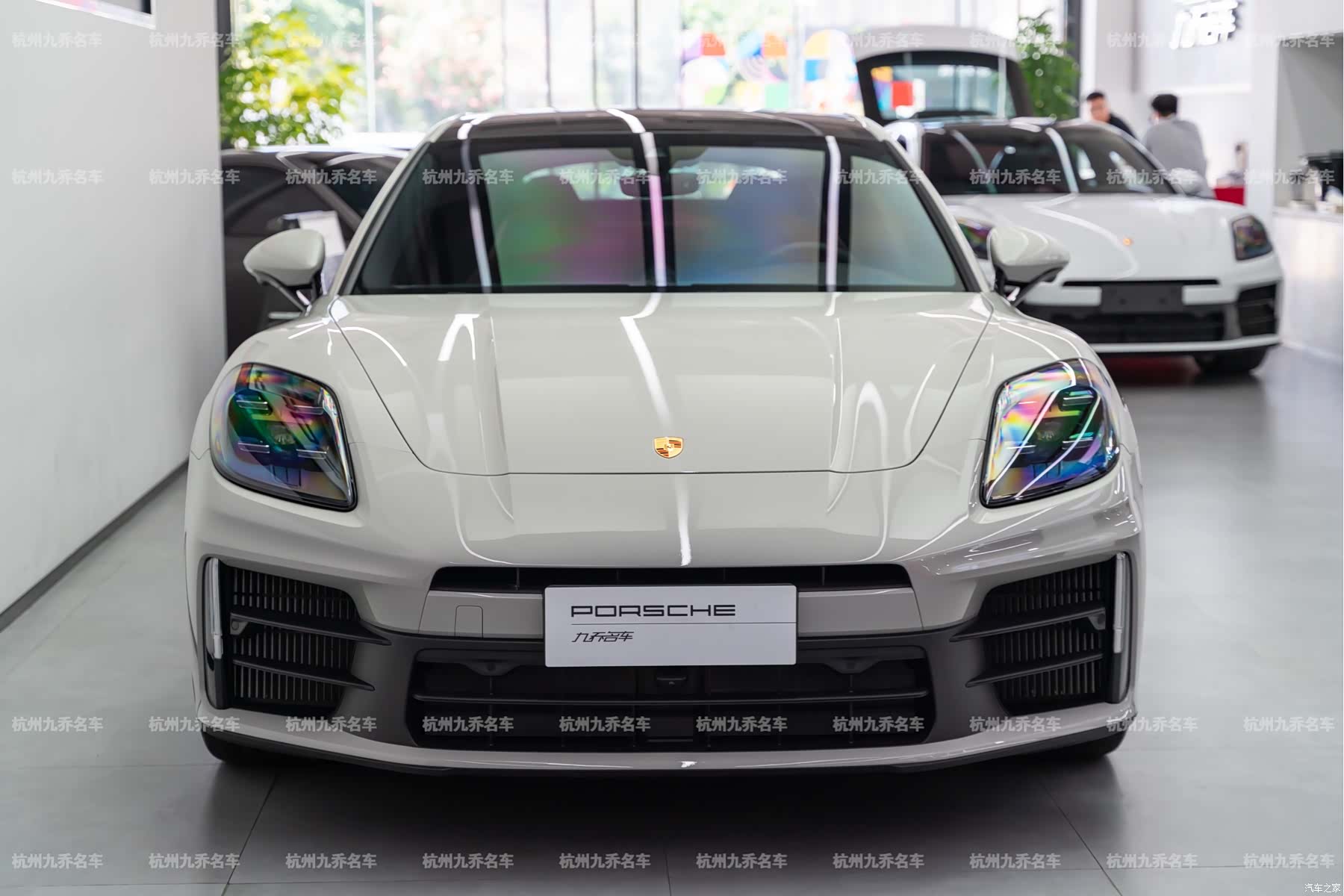 Porsche Panamera, 2026 2