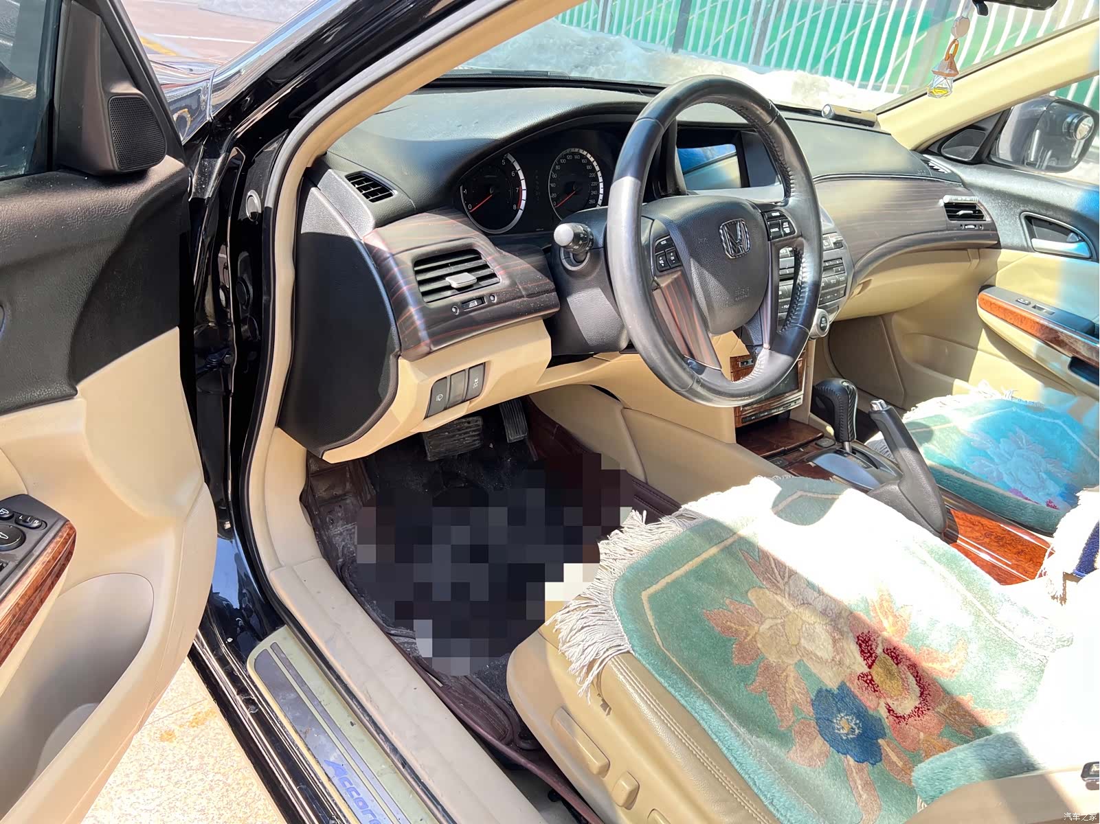 Honda Accord, 2011 4