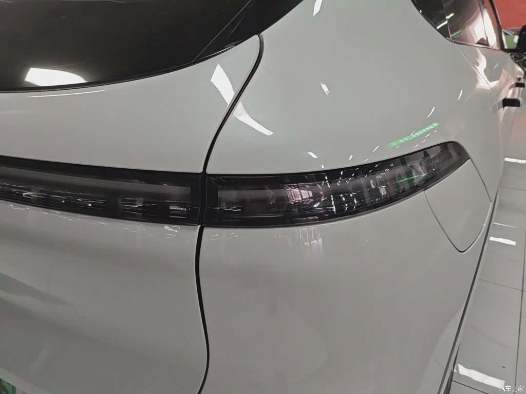 Xpeng G6, 2023 8