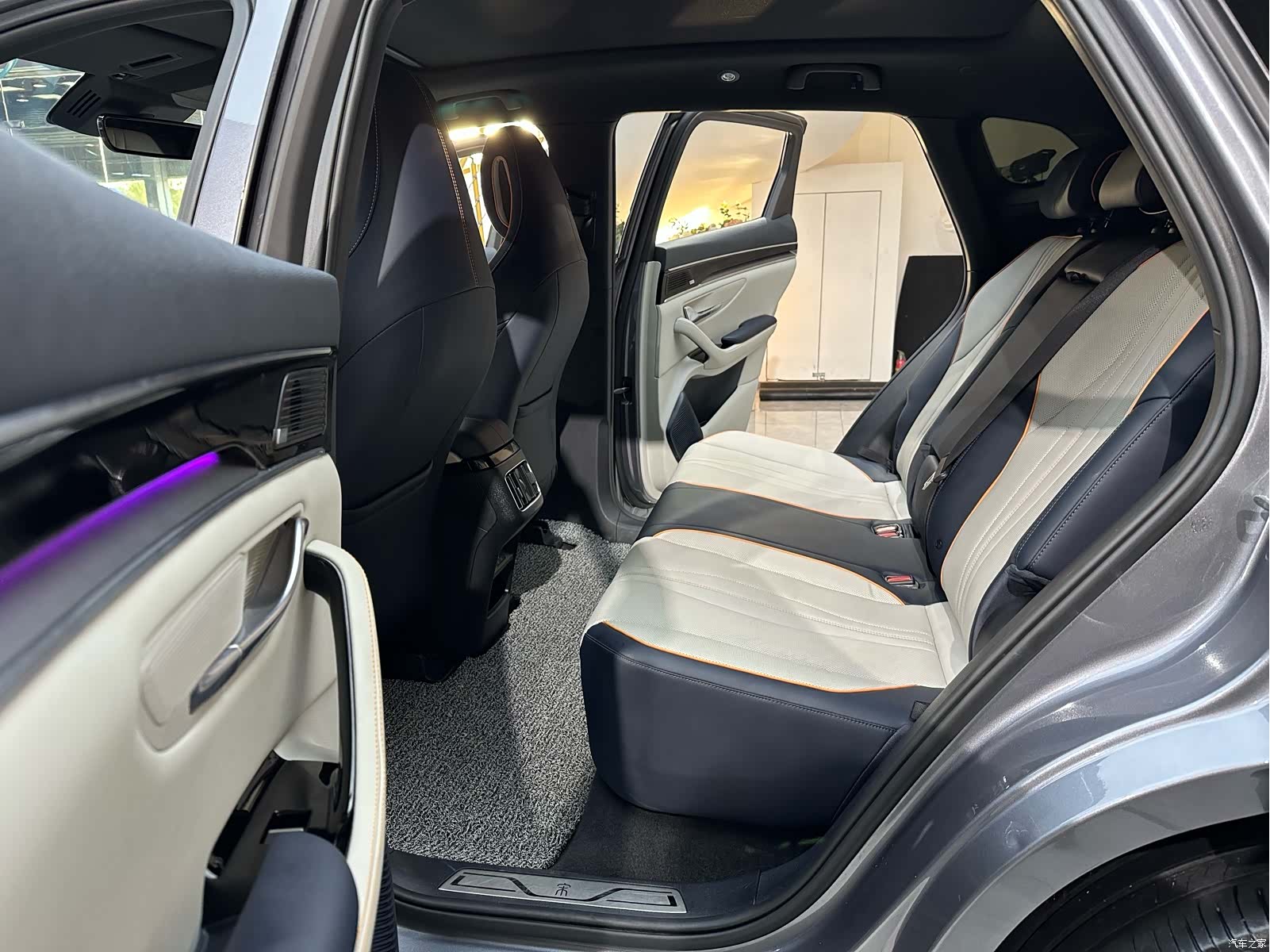 BYD Song, 2022 11