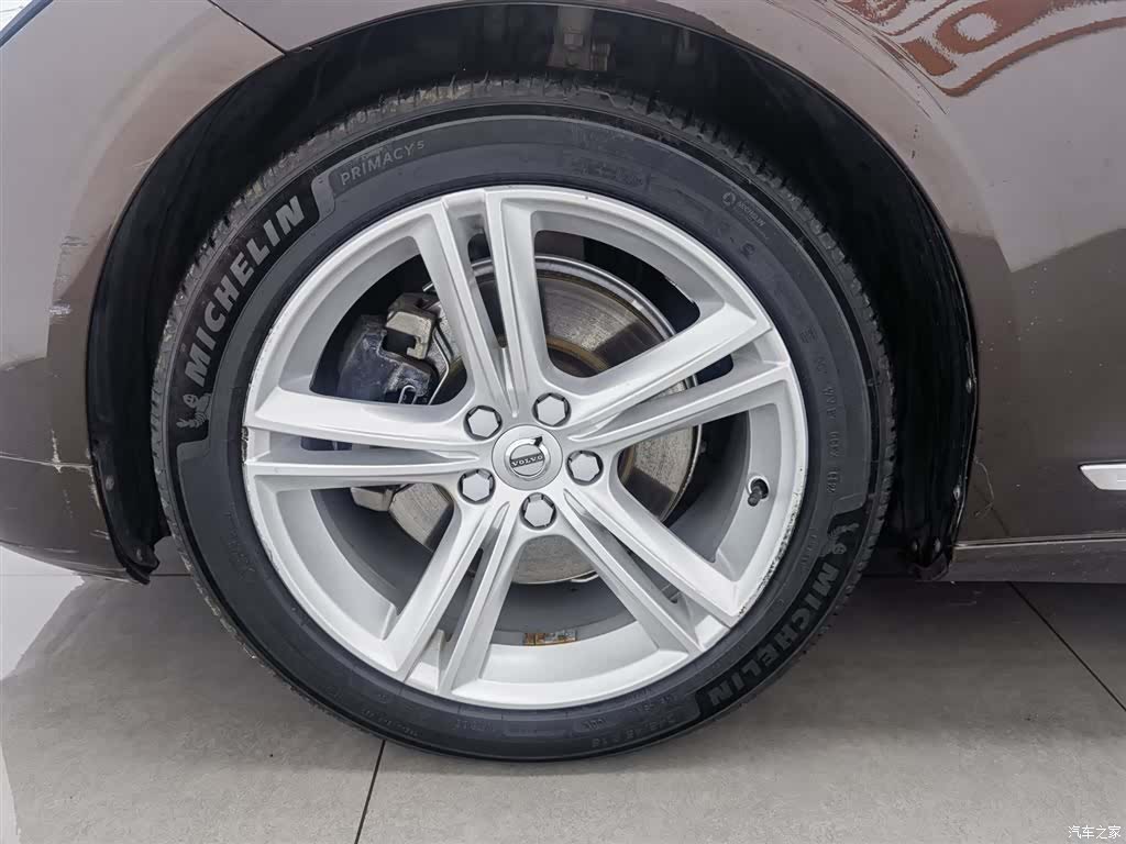 Volvo S90, 2019 17