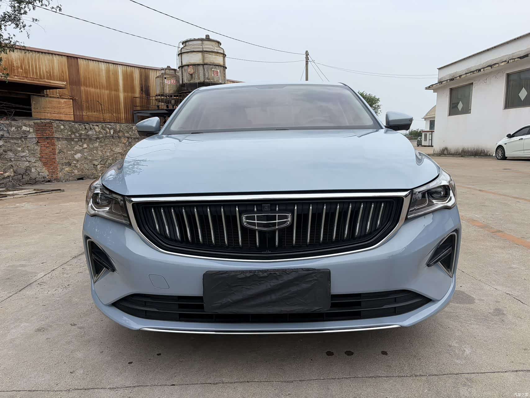 Geely Emgrand, 2023 2