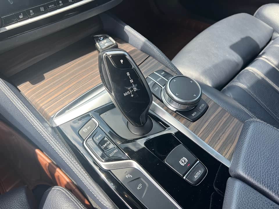 BMW 5 series BMW 5 series