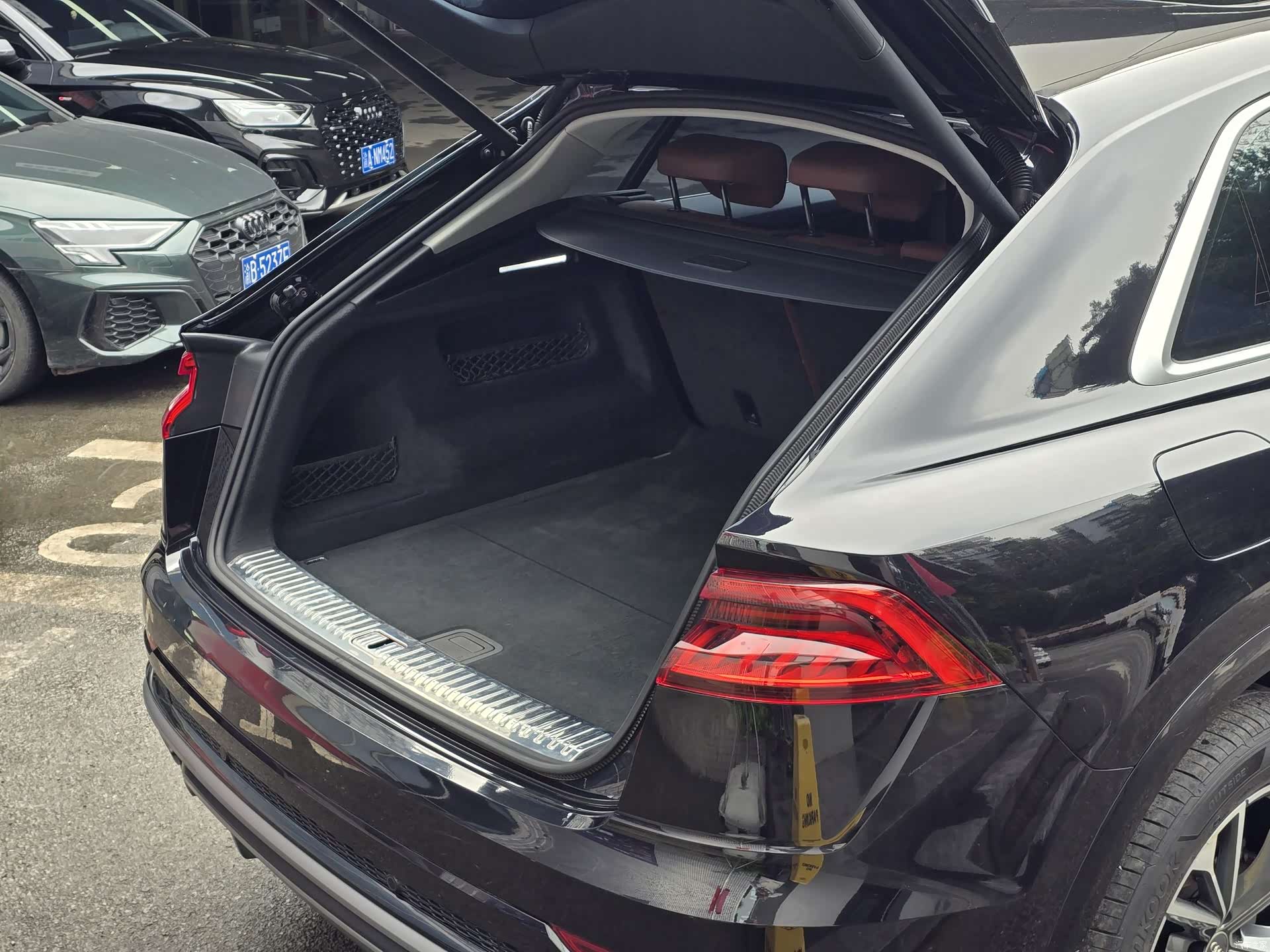 Audi Q8, 2020 10