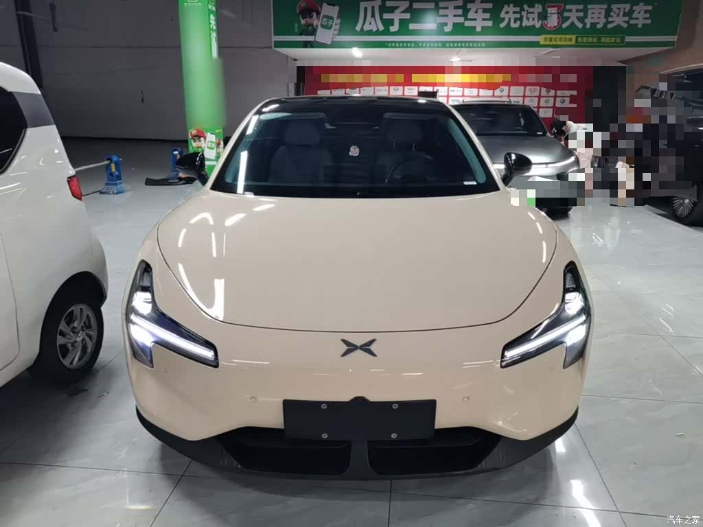 Xpeng Mona M03, 2024 3