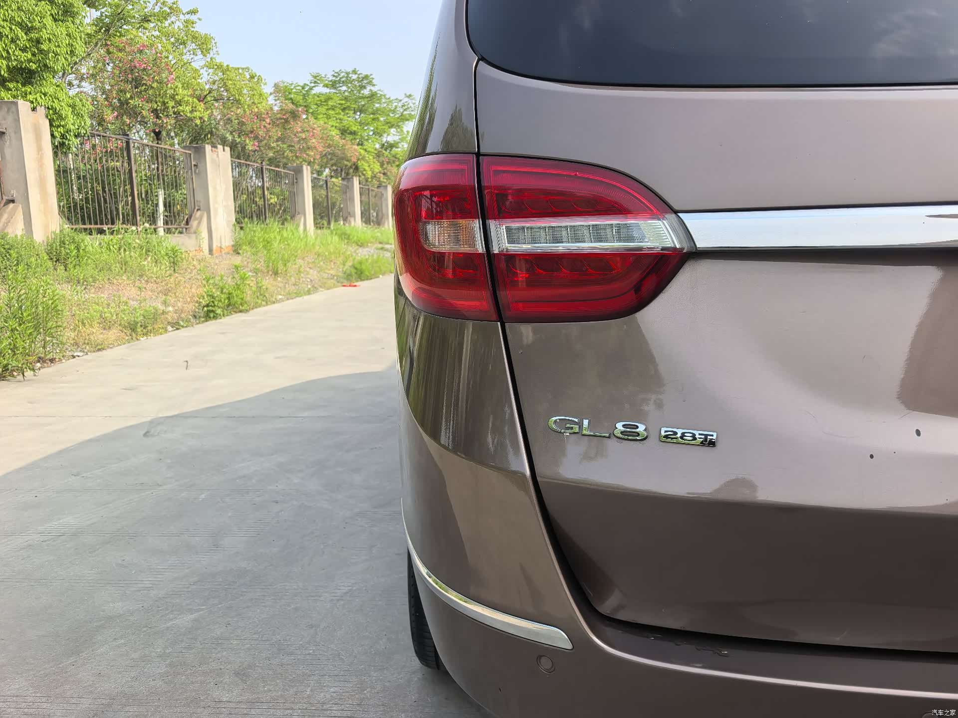 Buick GL8, 2019 16