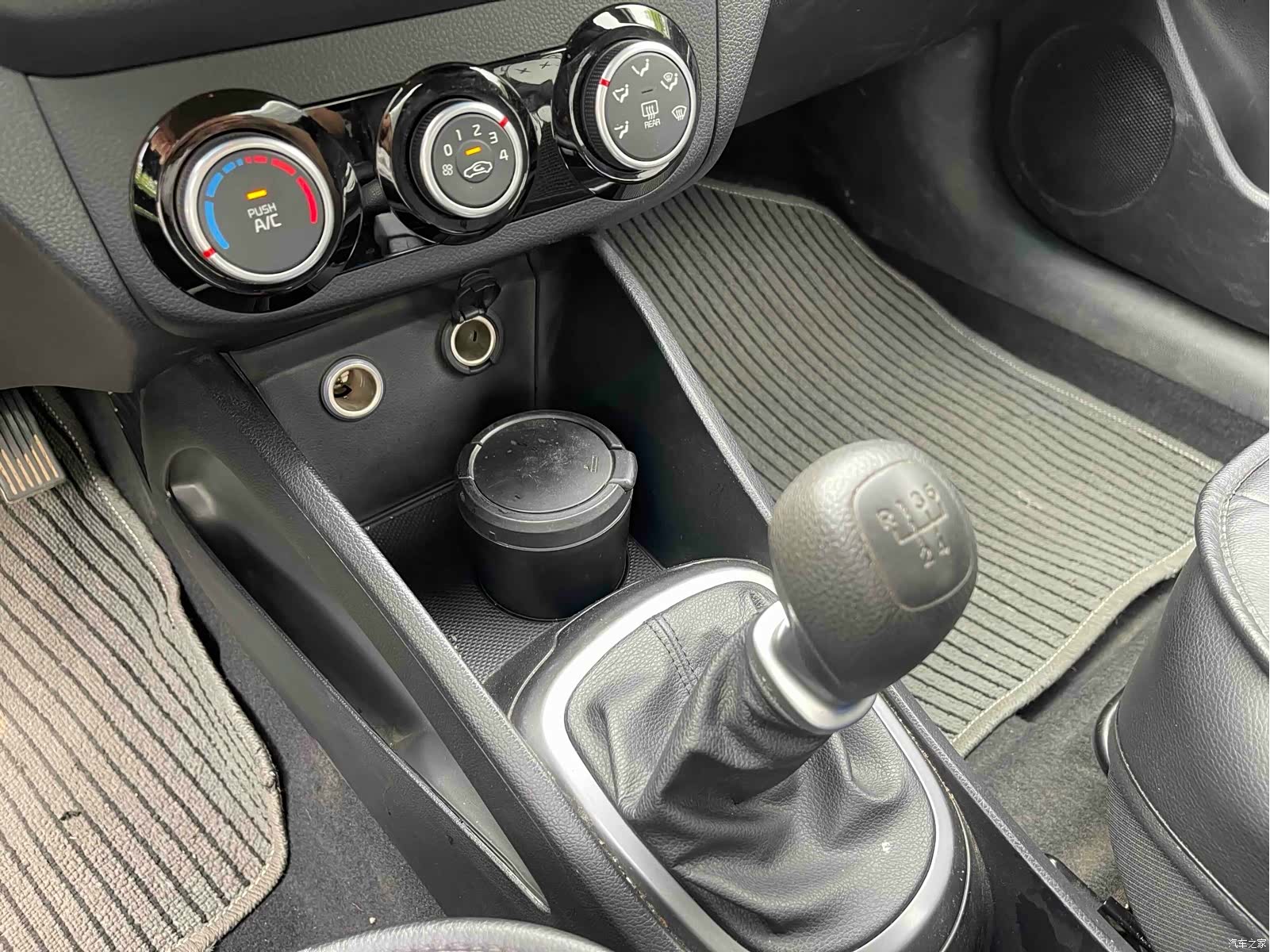 Kia K2, 2016 14
