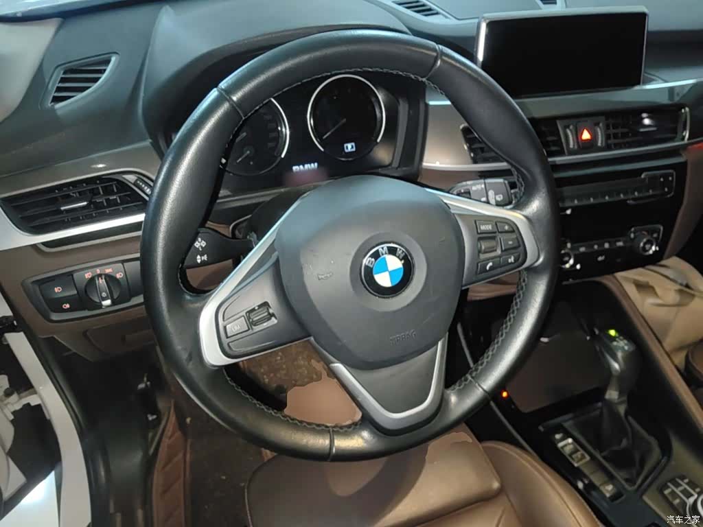BMW X1, 2019 11